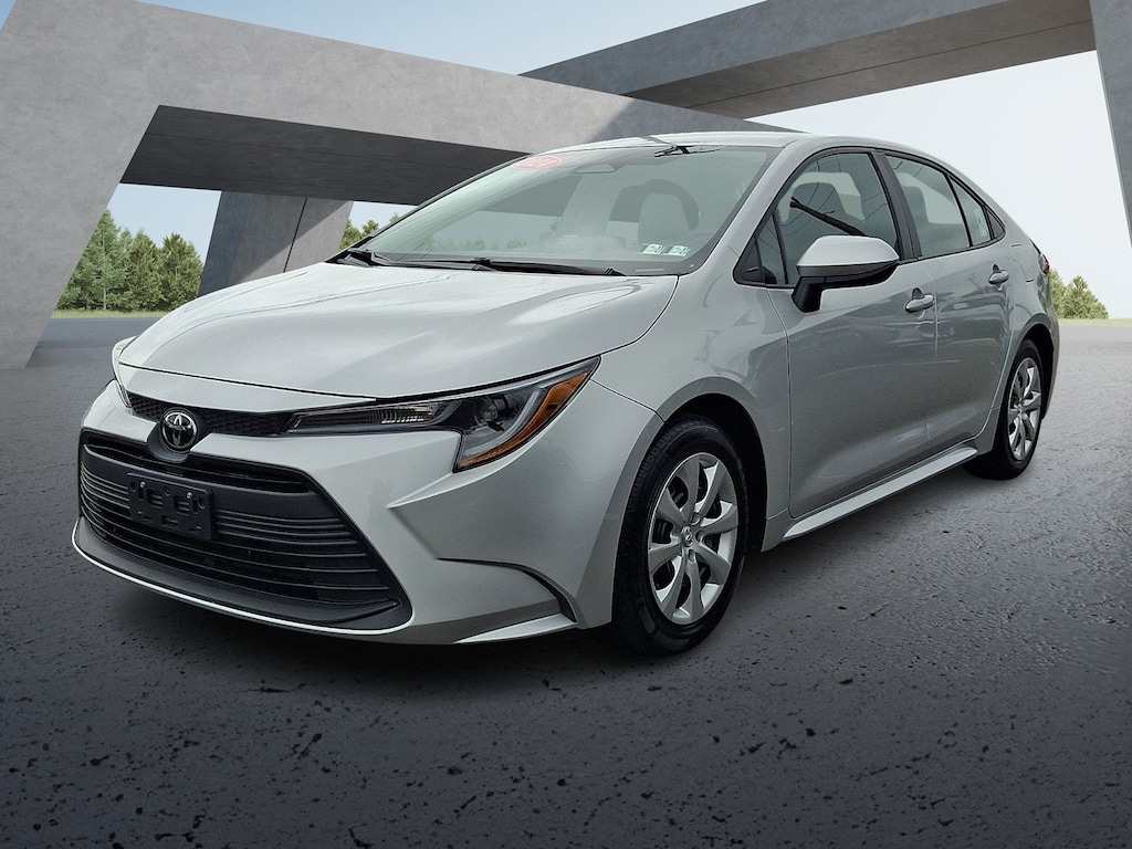 Used 2024 Toyota Corolla LE Sedan