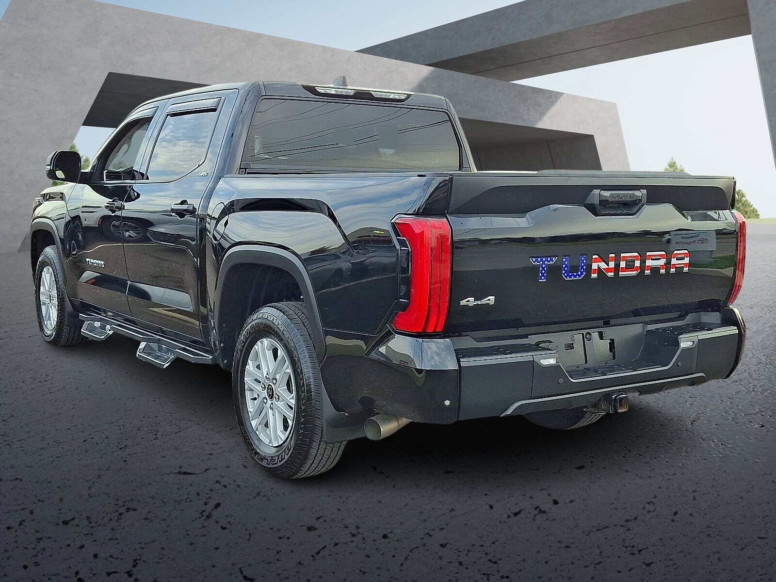 2023 Toyota Tundra SR5 photo 4