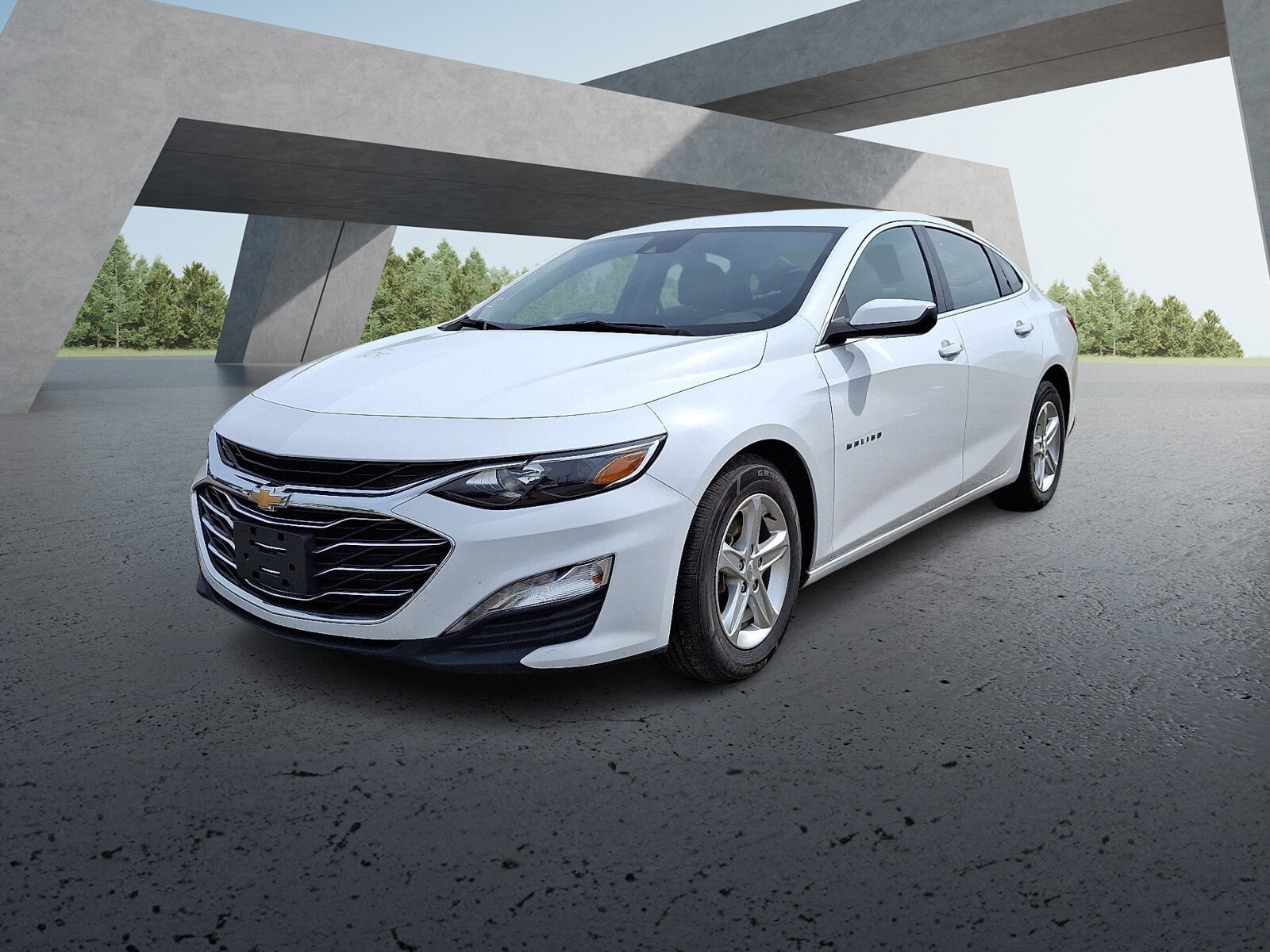 2023 Chevrolet Malibu 1LT photo 2