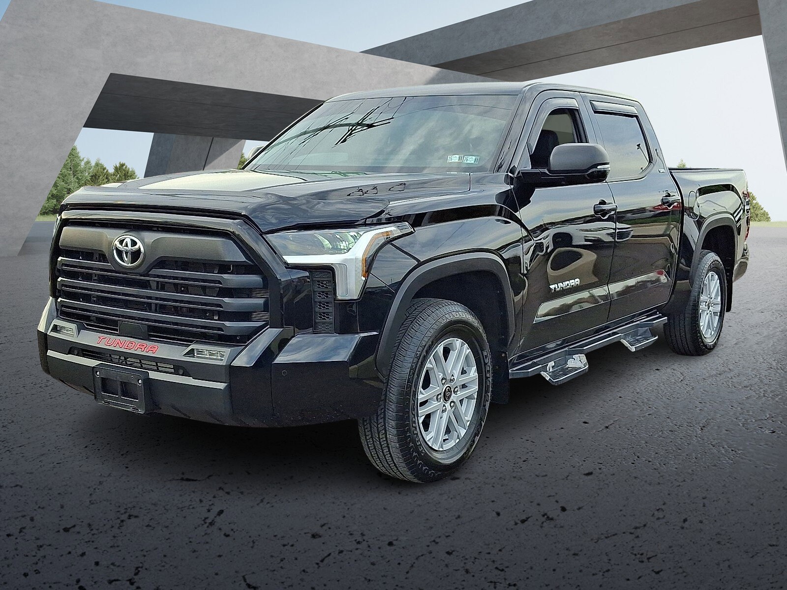 2023 Toyota Tundra SR5 photo 3