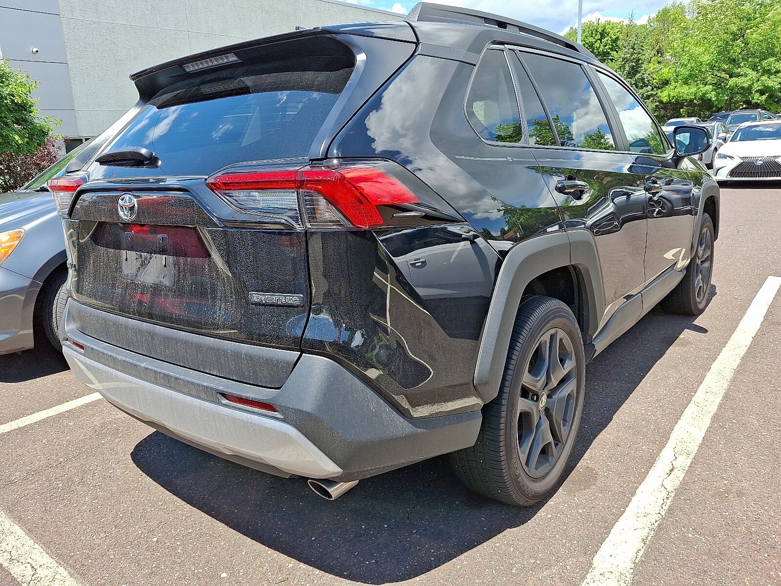 2024 Toyota RAV4 Adventure Sport photo 4