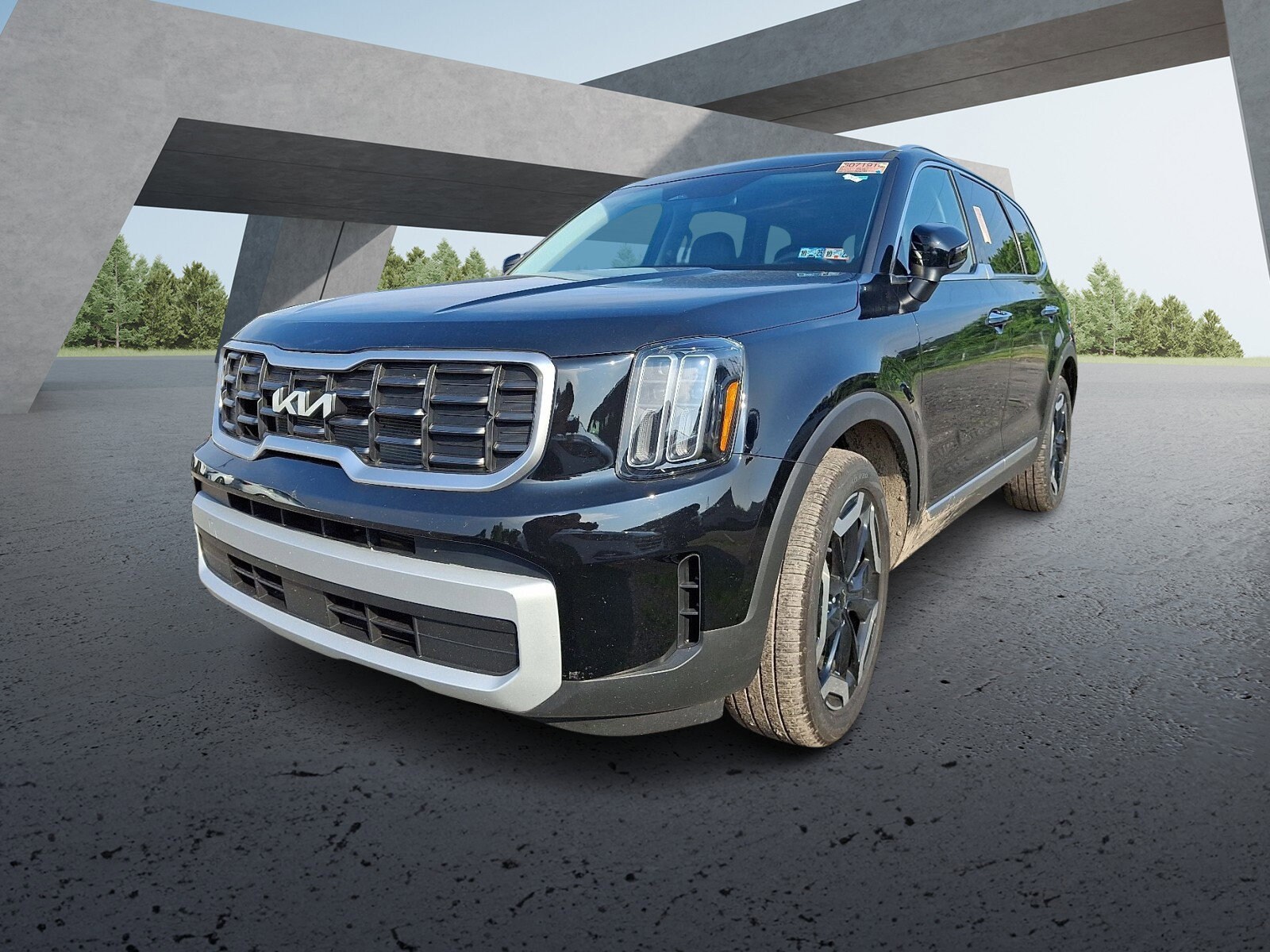 2025 Kia Telluride S photo 2