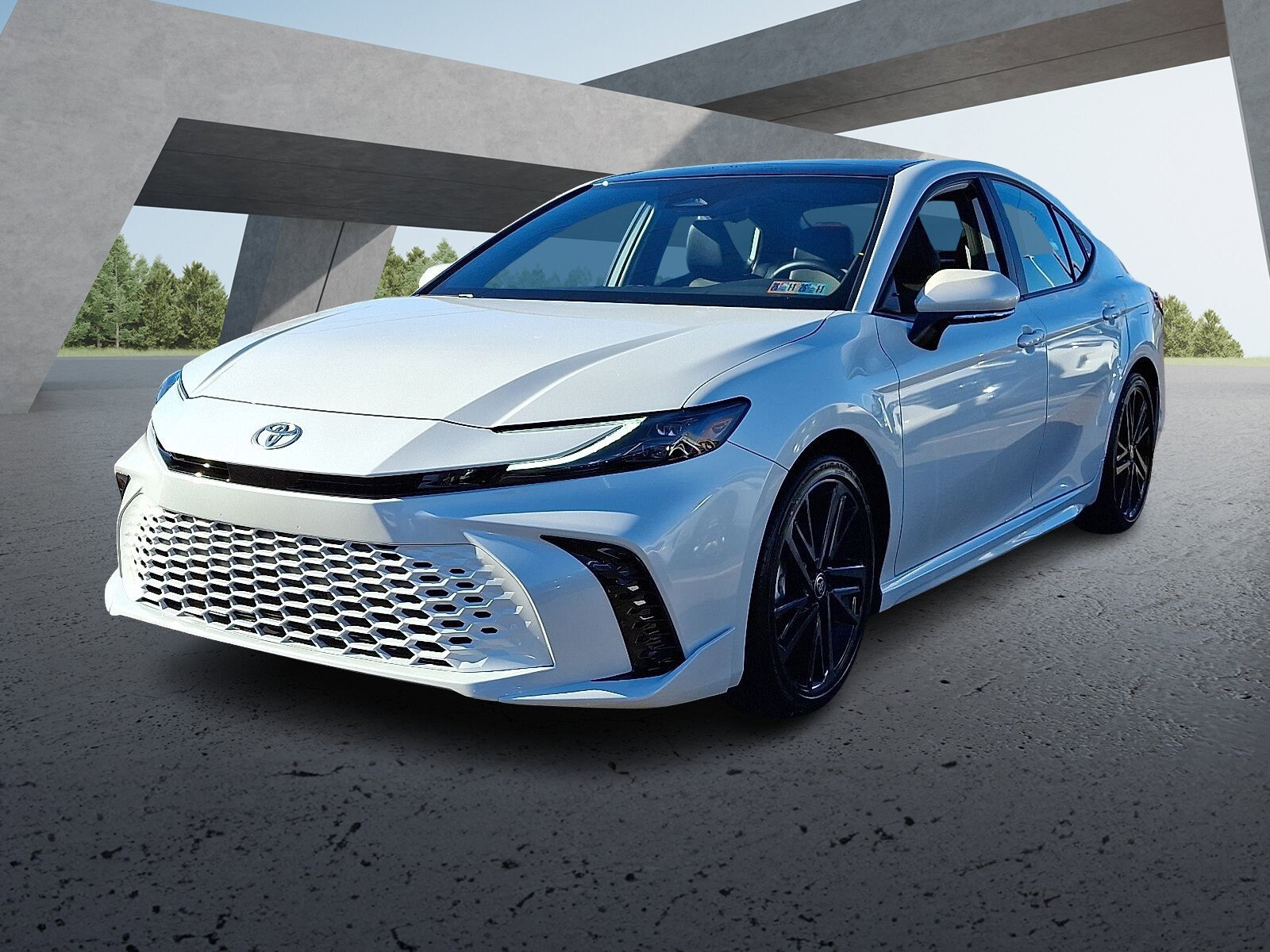 2025 Toyota Camry XSE photo 3