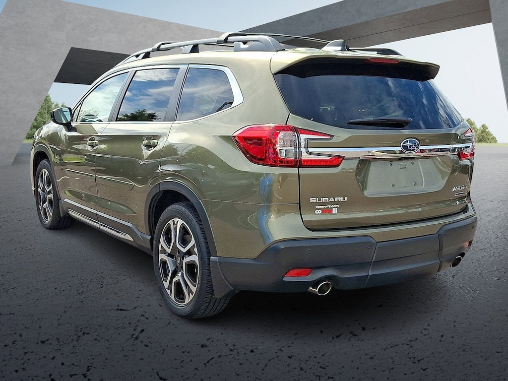 Used 2024 Subaru Ascent Limited Sport Utility