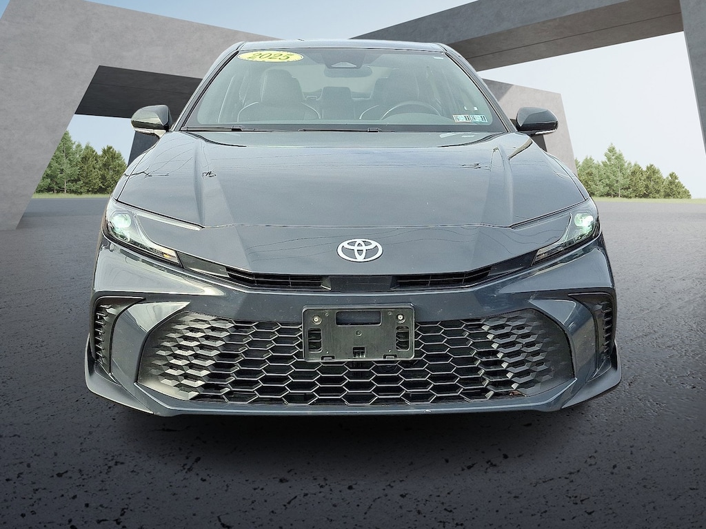 Certified 2025 Toyota Camry SE Sedan