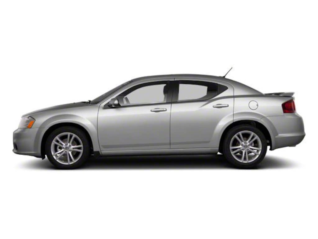 Used 2013 Dodge Avenger SE Sedan