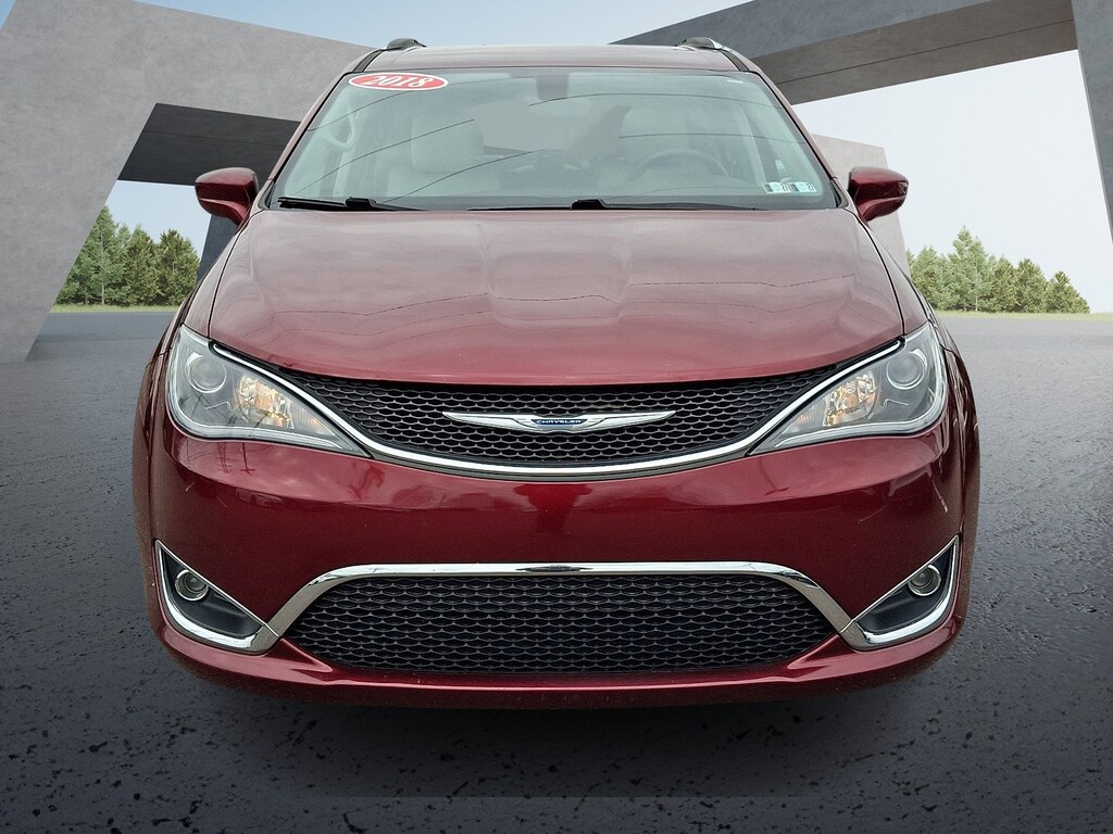 Used 2018 Chrysler Pacifica Touring L Plus Minivan