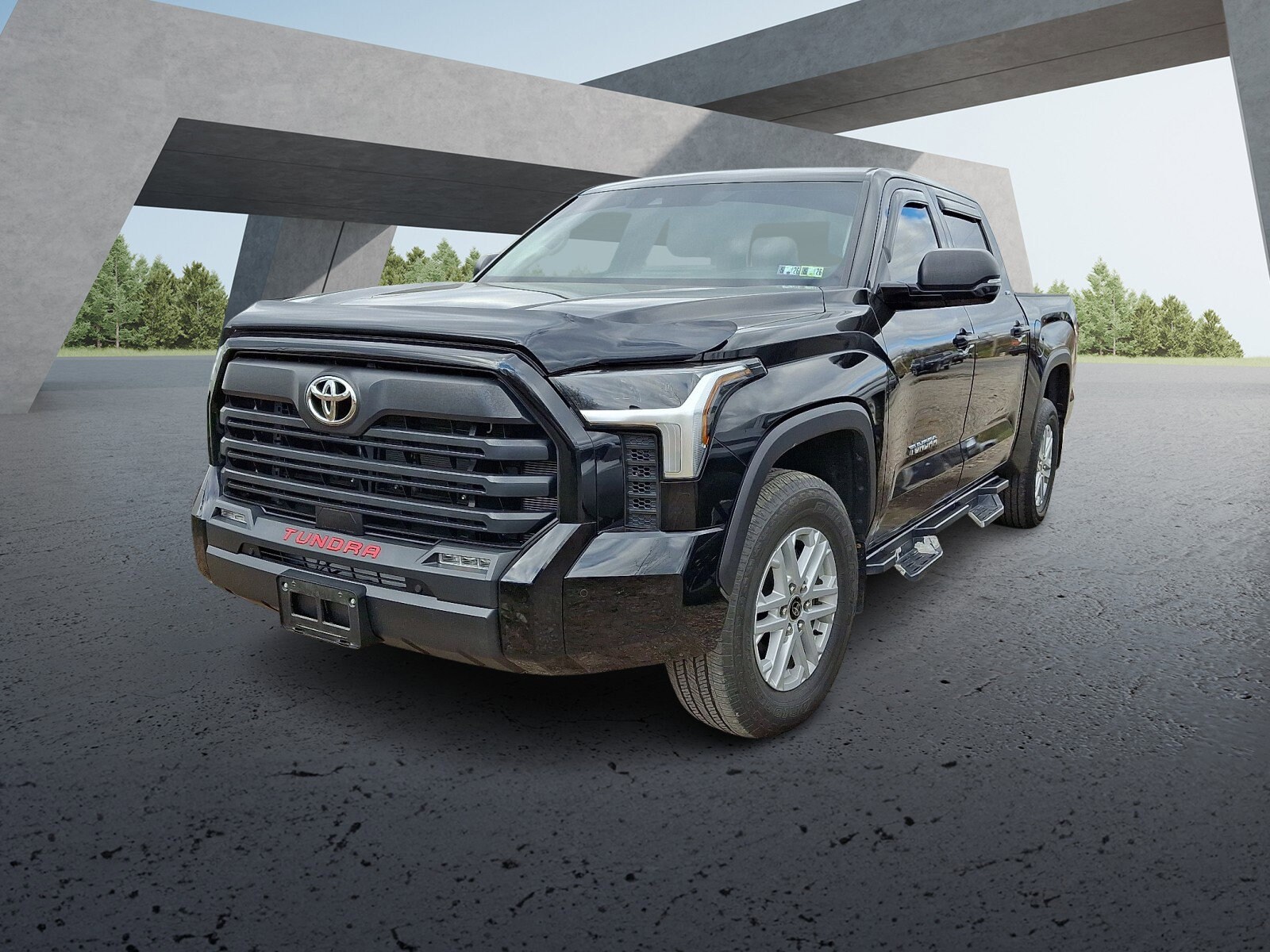 2023 Toyota Tundra SR5 photo 2