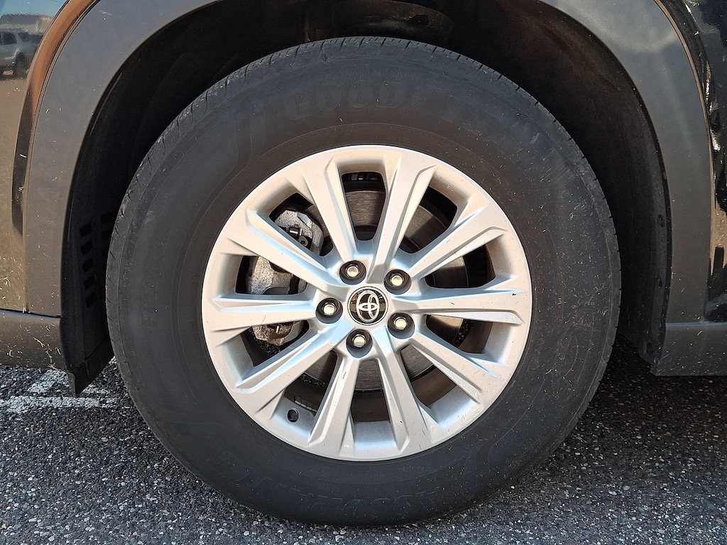 Certified 2024 Toyota Grand Highlander XLE Sport Utility