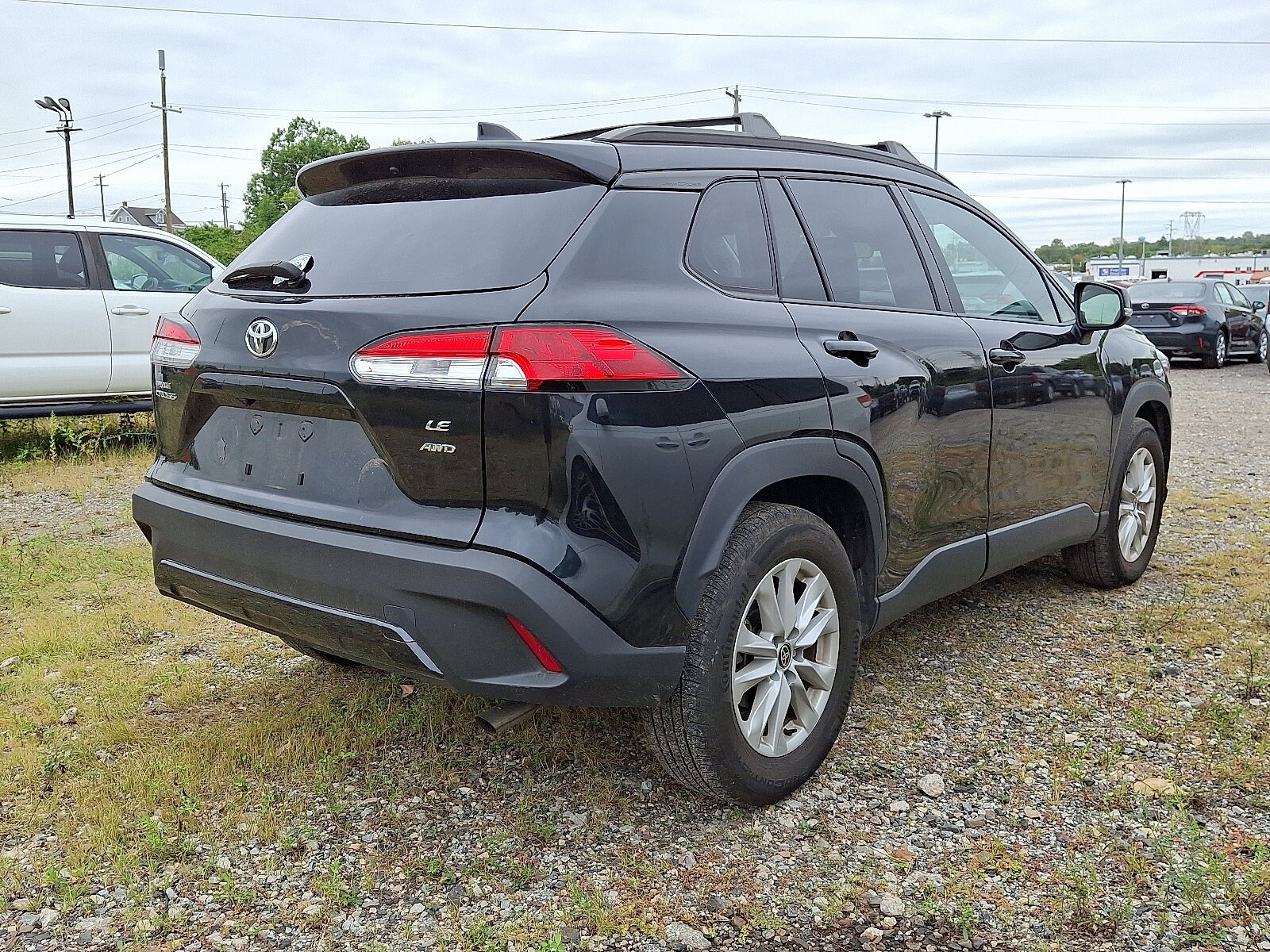 2022 Toyota Corolla Cross LE photo 4