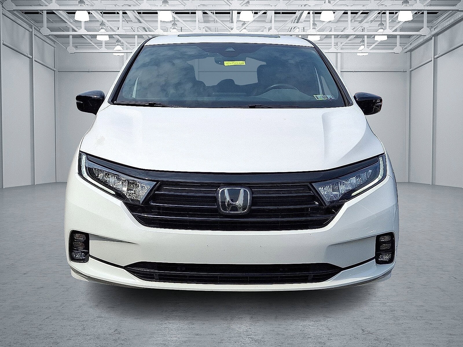 2023 Honda Odyssey Sport photo 2
