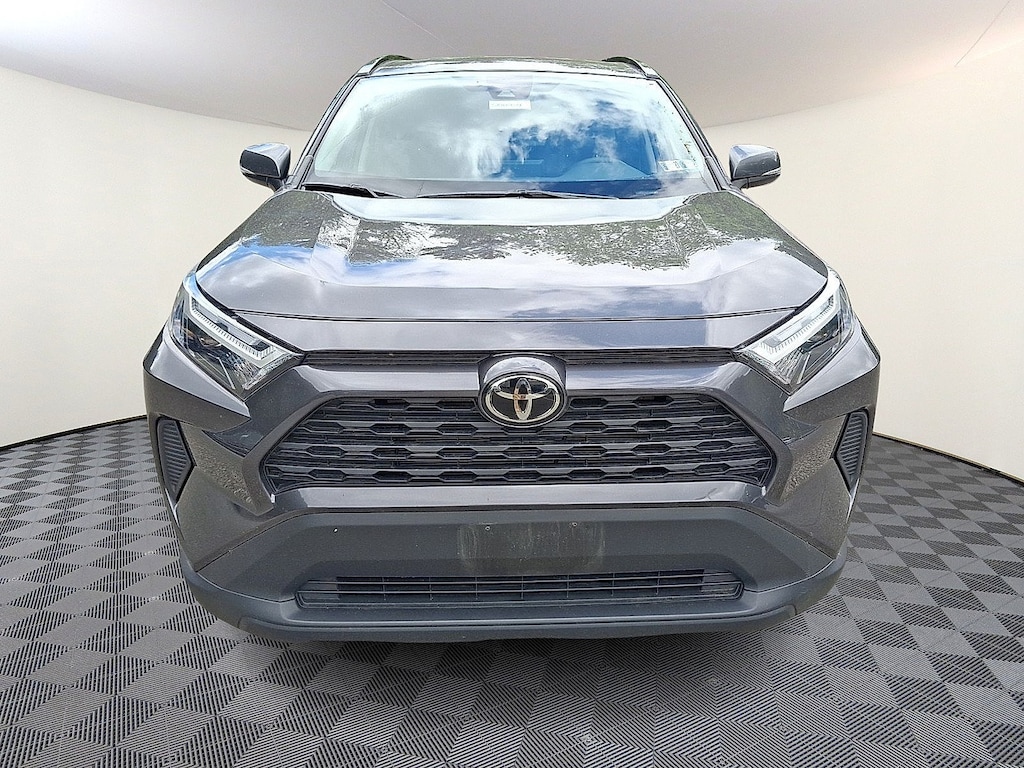 Used 2025 Toyota RAV4 XLE Sport Utility
