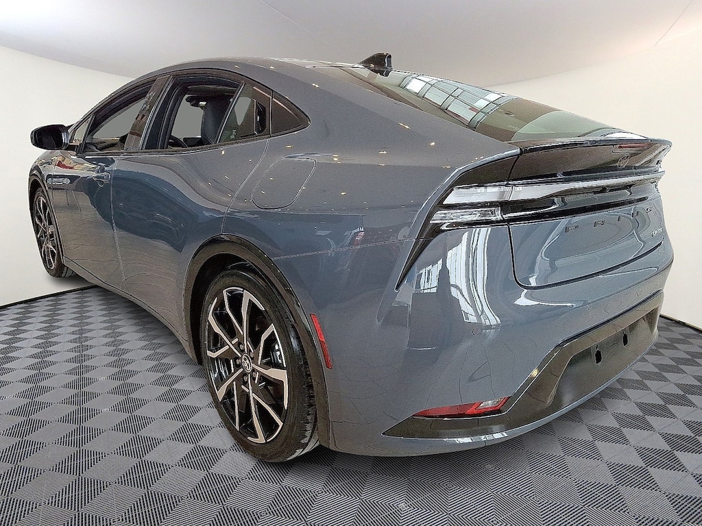 New 2026 Toyota Prius Plug-in Hybrid XSE Hatchback