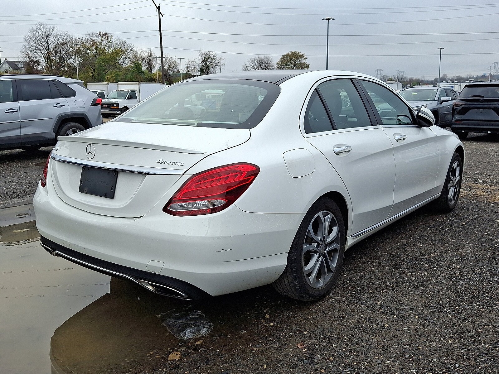 2017 Mercedes Benz C 300 Sedan photo 4