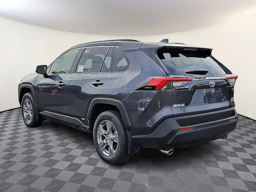 New 2025 Toyota RAV4 Hybrid XLE SUV