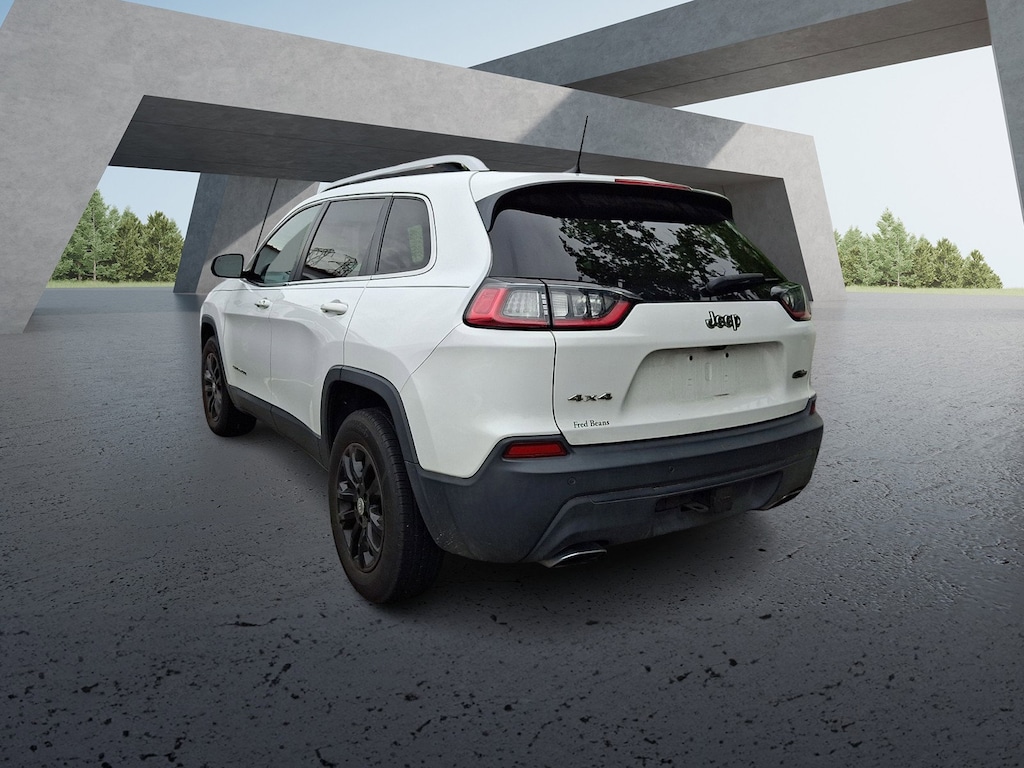 Used 2019 Jeep Cherokee Latitude Plus Sport Utility