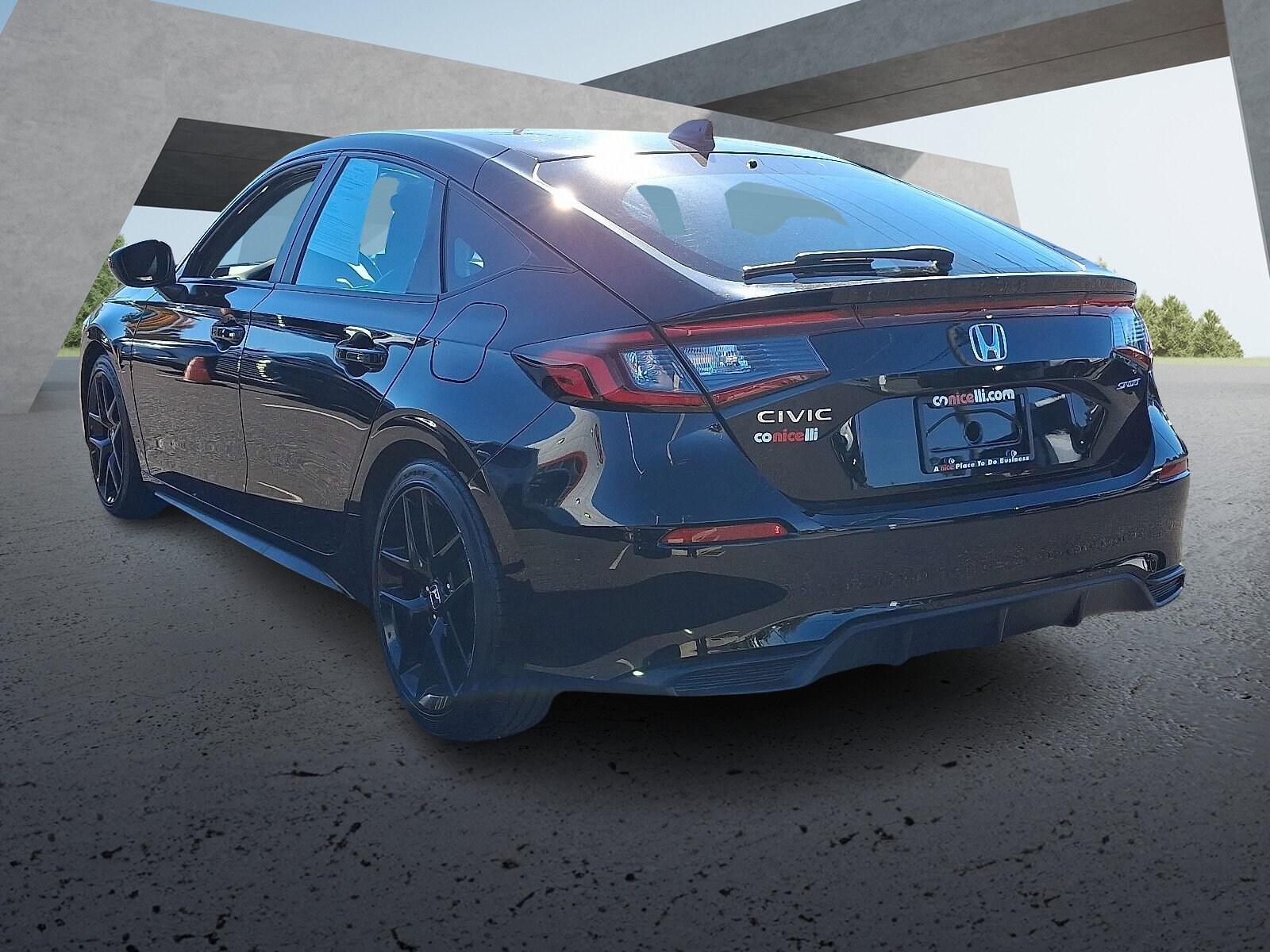 2023 Honda Civic Hatchback Sport photo 4