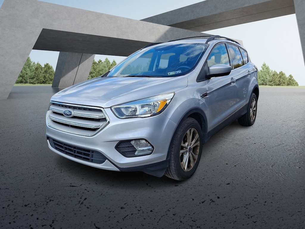 Used 2018 Ford Escape SE Sport Utility