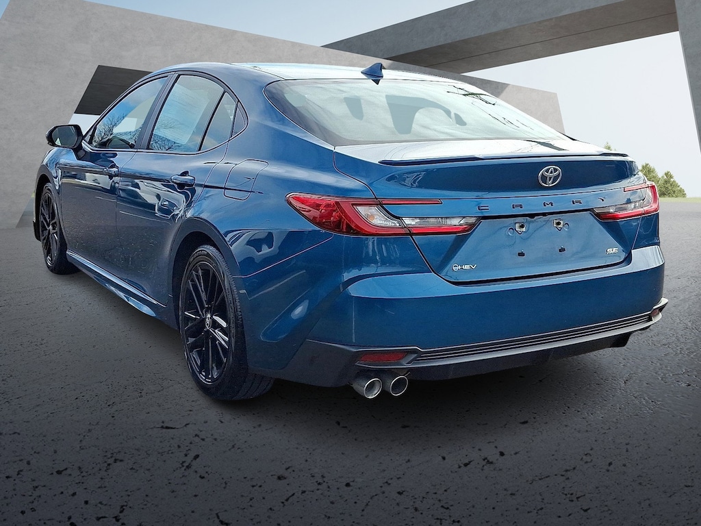 Certified 2025 Toyota Camry SE Sedan