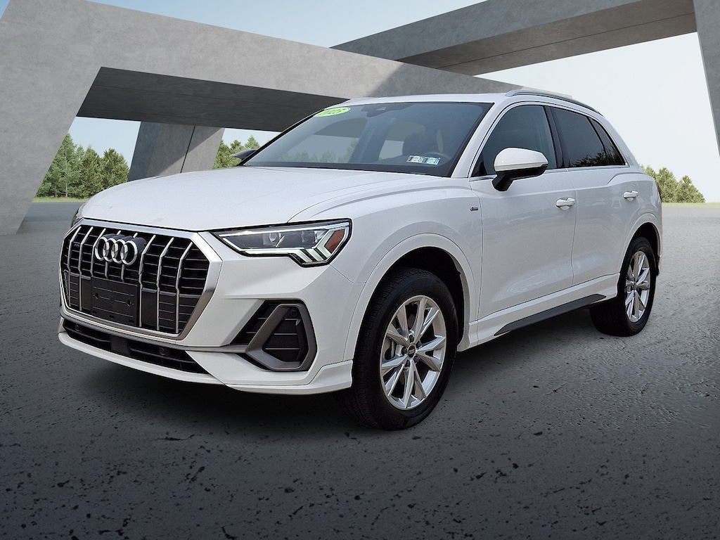 Used 2025 Audi Q3 S line Premium Sport Utility
