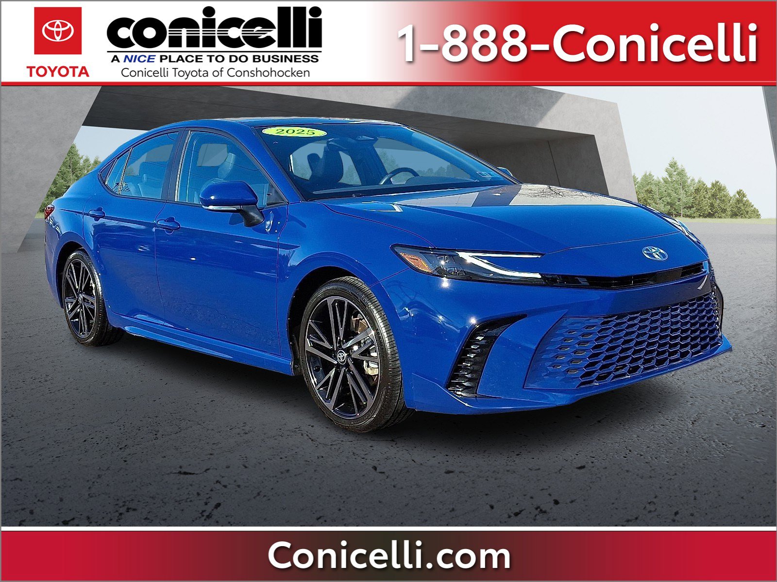 2025 Toyota Camry XSE's photo