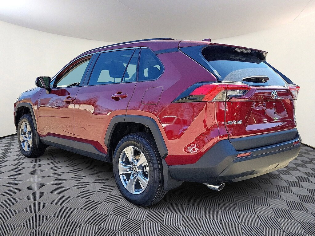 New 2025 Toyota RAV4 XLE SUV