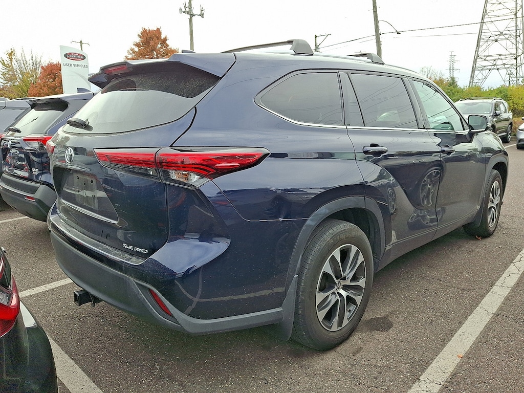 Certified 2022 Toyota Highlander XLE Sport Utility