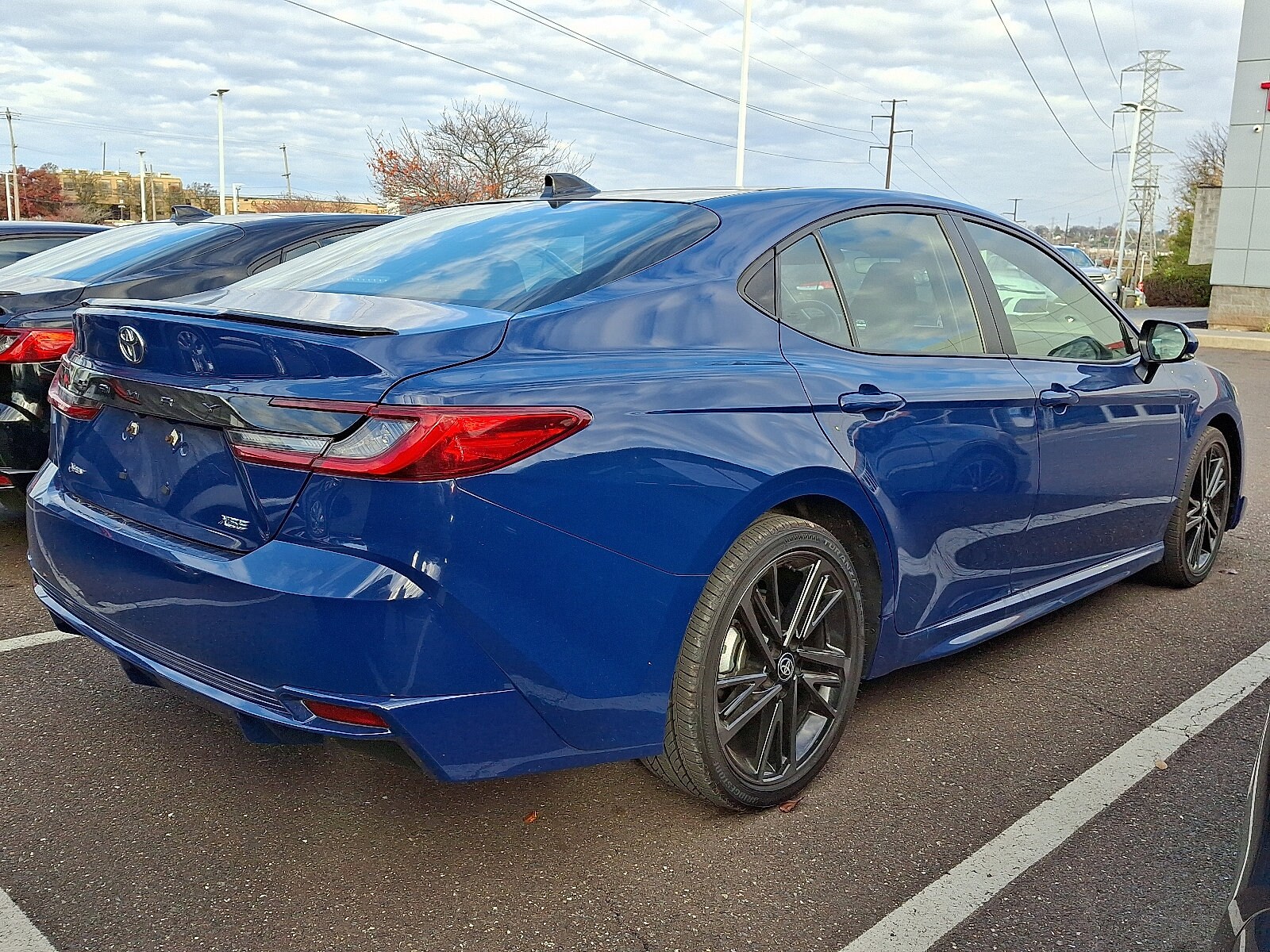 2025 Toyota Camry XSE photo 4