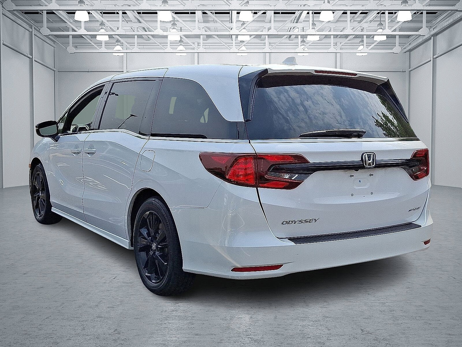 2023 Honda Odyssey Sport photo 4