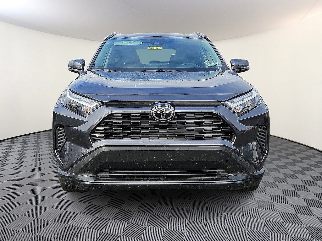 New 2025 Toyota RAV4 Hybrid XLE SUV