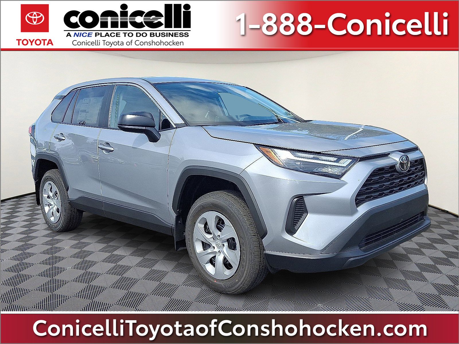 2025 Toyota RAV4 LE's photo