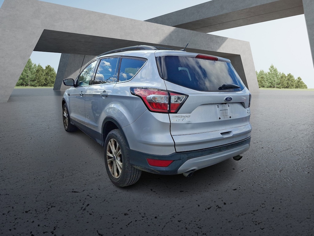 Used 2018 Ford Escape SE Sport Utility