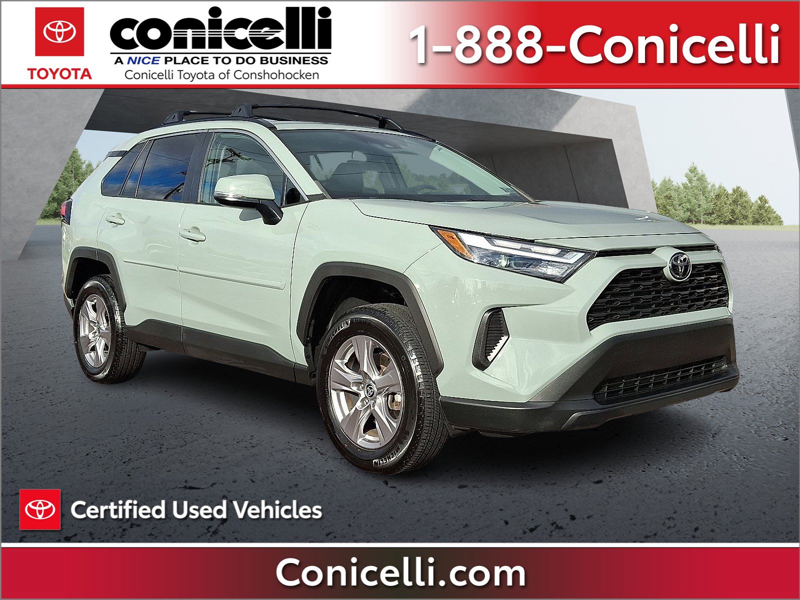 2023 Toyota RAV4 XLE's photo