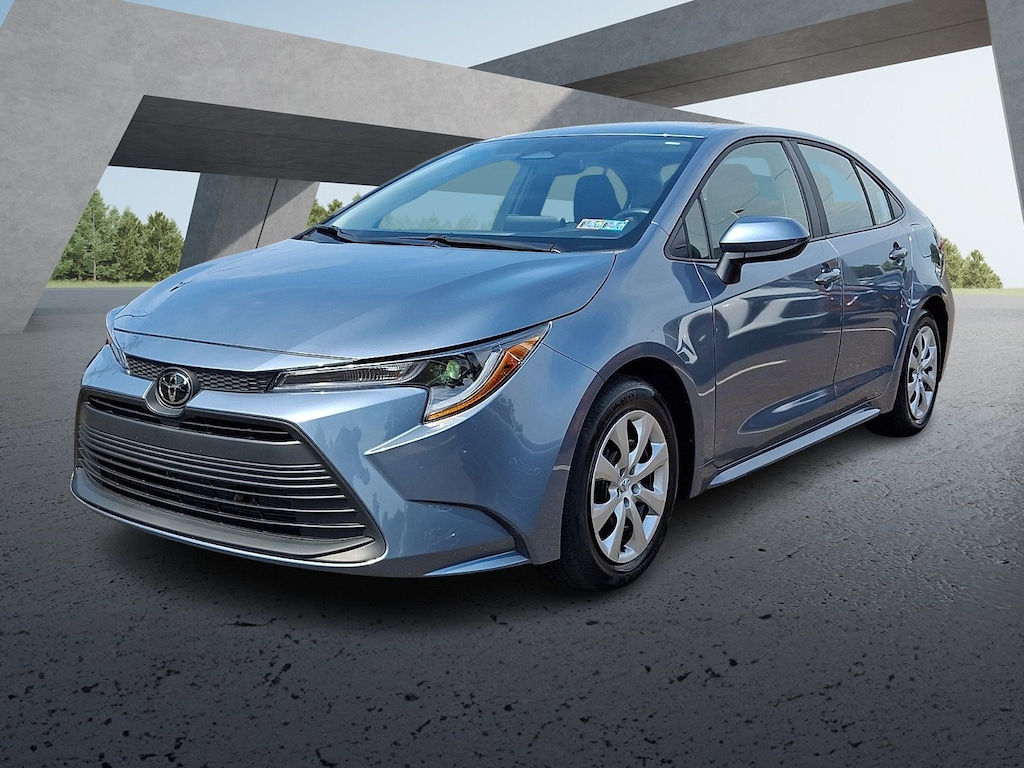 Certified 2025 Toyota Corolla LE Sedan