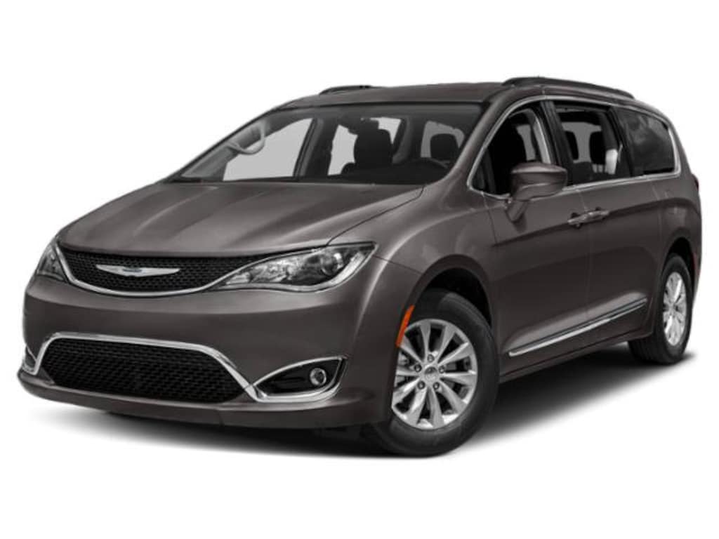 Used 2018 Chrysler Pacifica Touring L Minivan