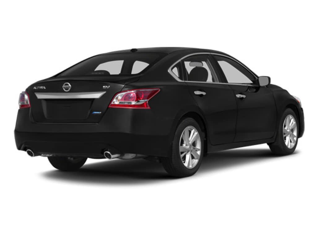 Used 2014 Nissan Altima 2.5 SV Sedan