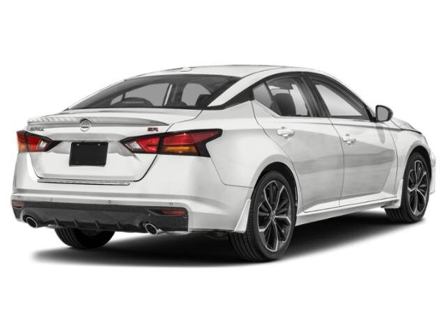 2023 Nissan Altima 2.5 SR photo 3