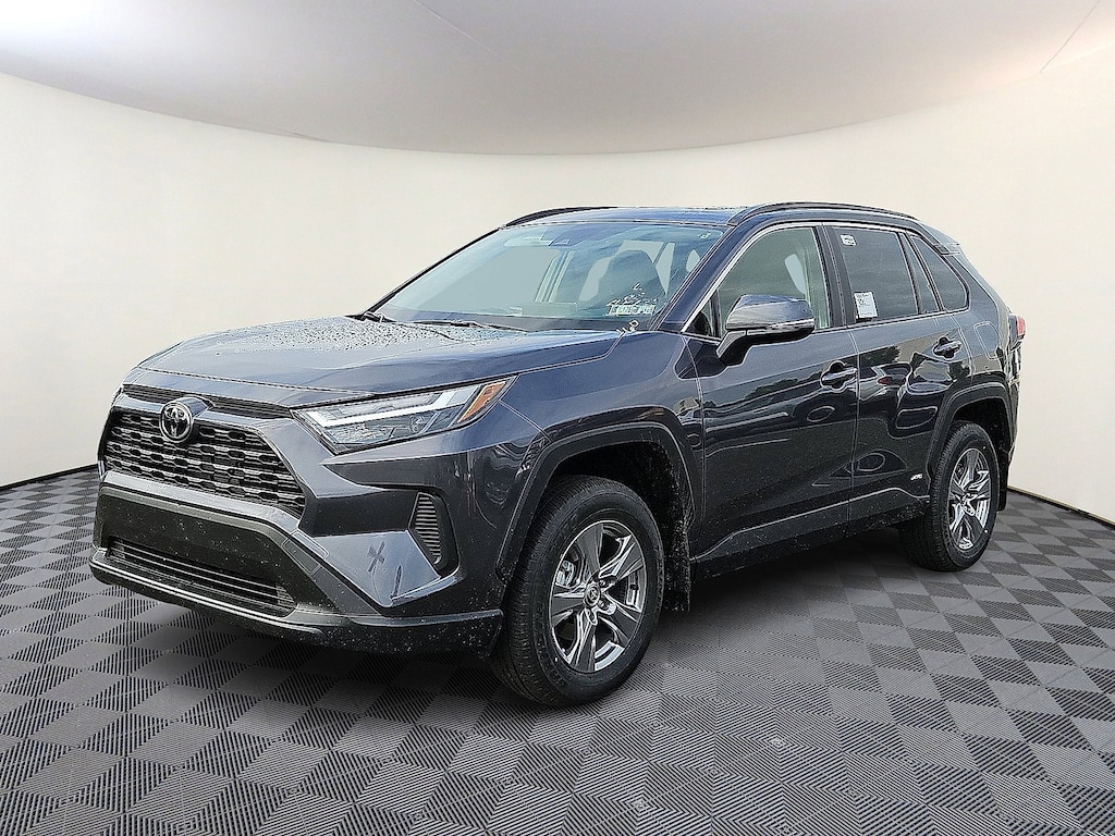 New 2025 Toyota RAV4 Hybrid XLE SUV