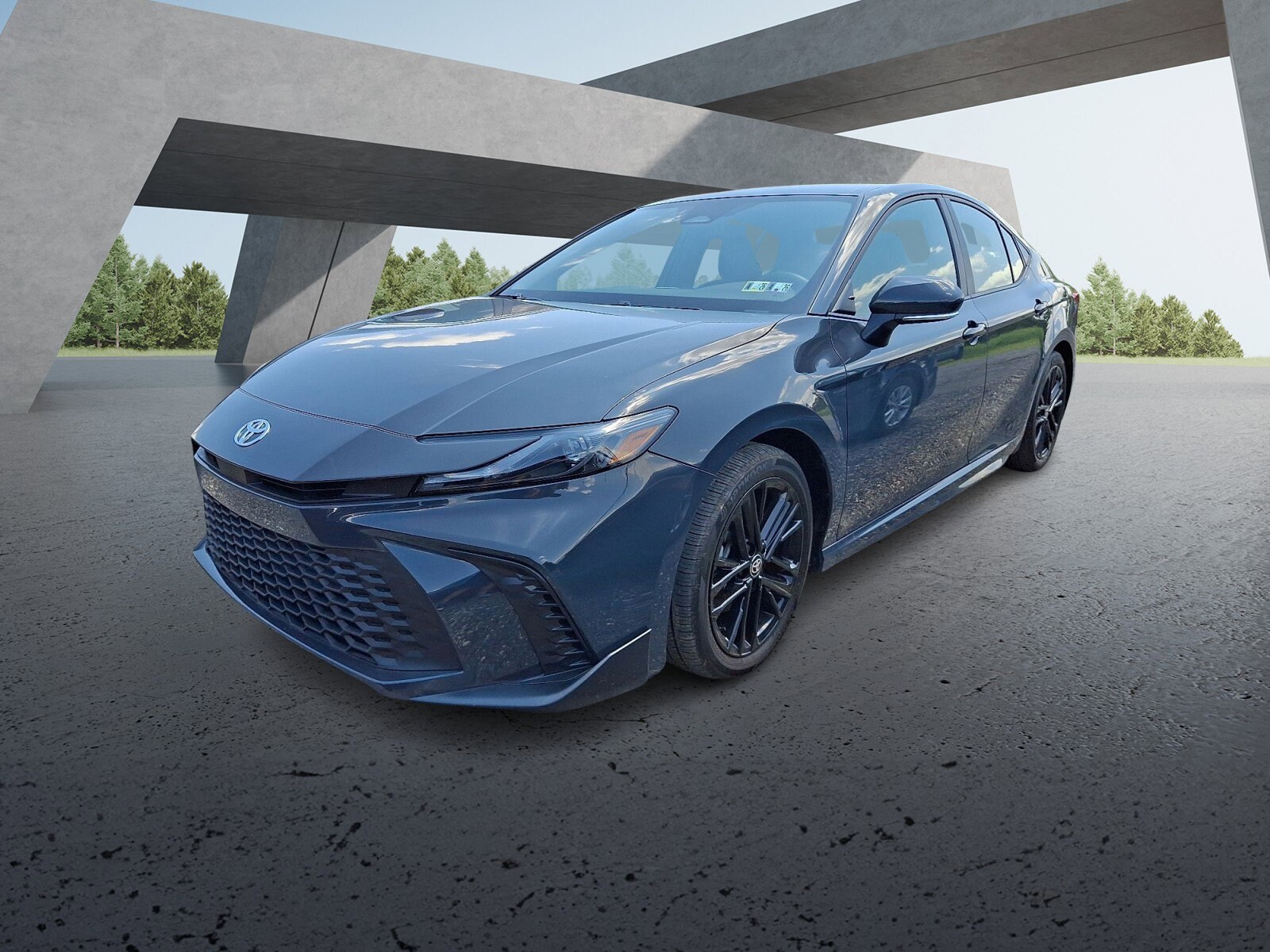 2025 Toyota Camry SE photo 2