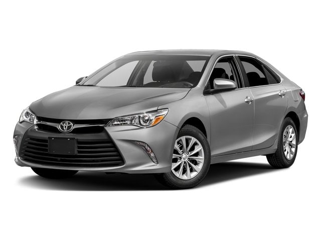 2017 Toyota Camry LE's photo