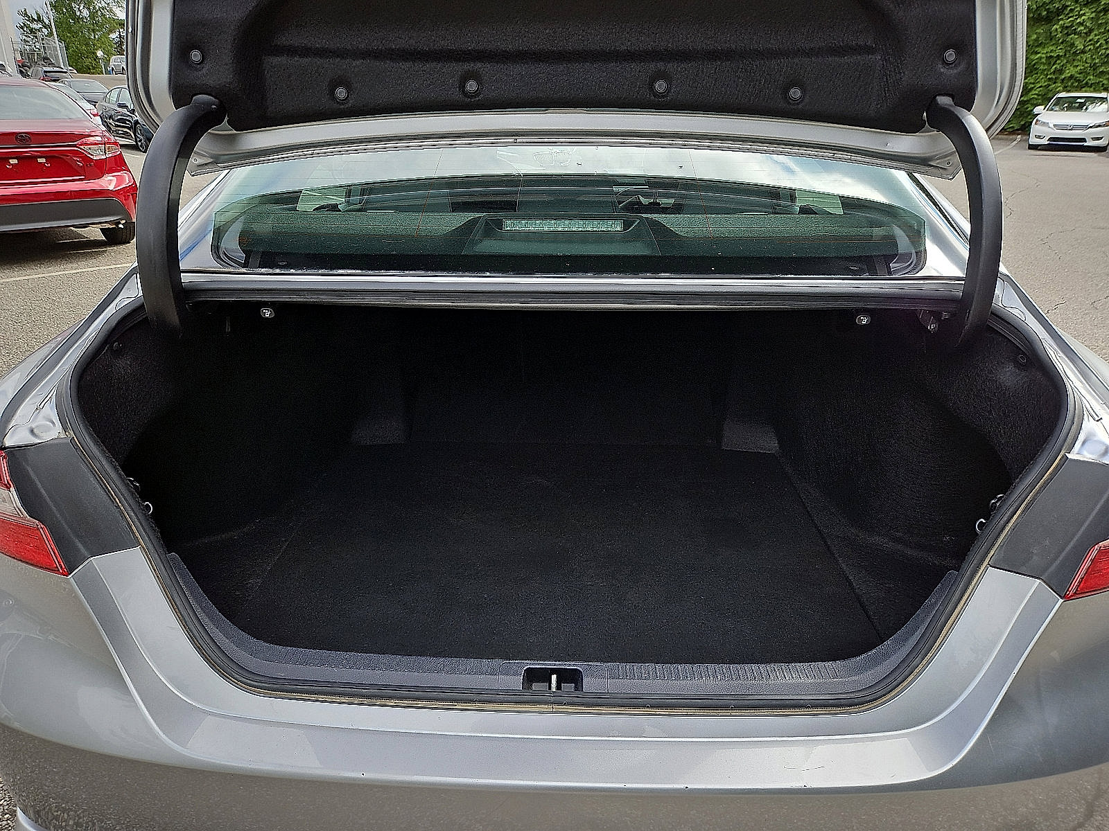 2023 Toyota Camry SE - Photo 28