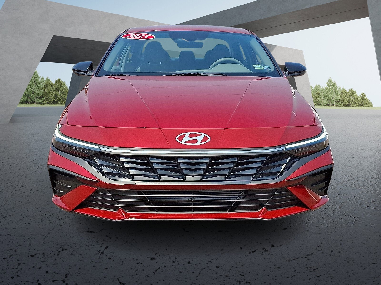 2025 Hyundai Elantra SEL Sport photo 2