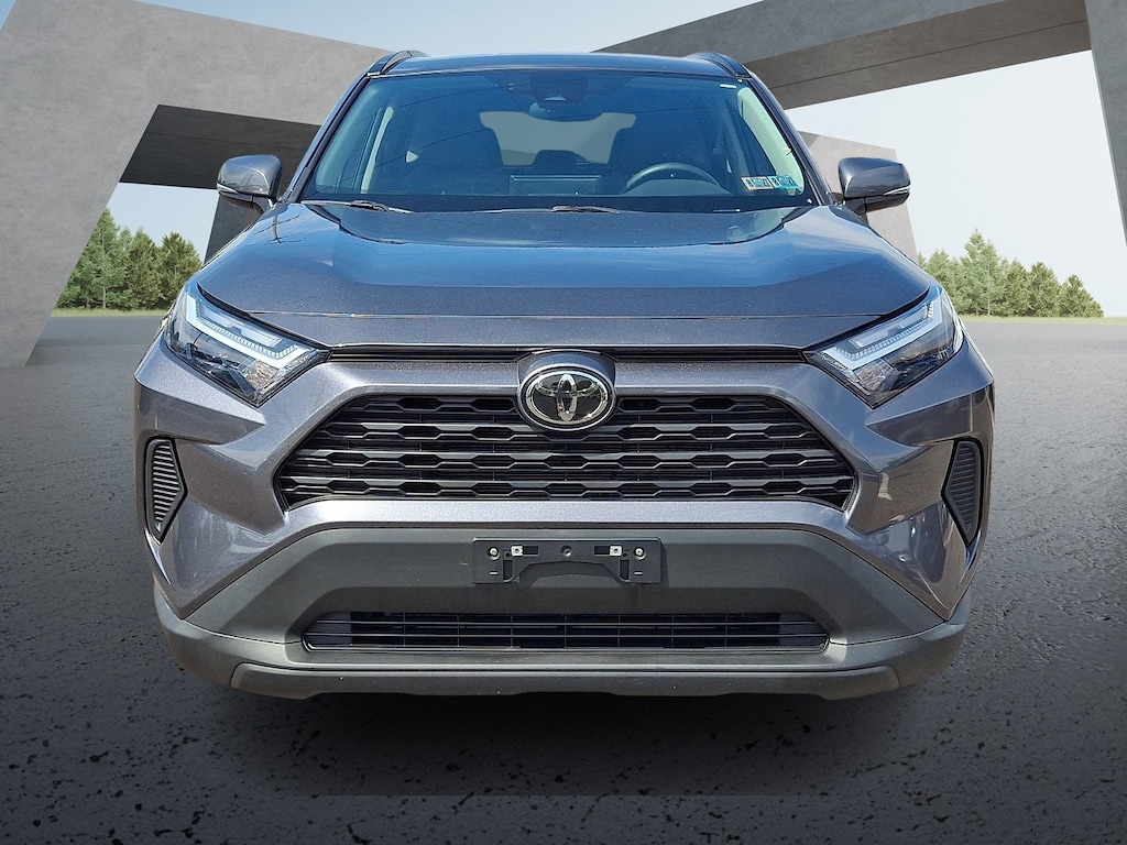 Used 2025 Toyota RAV4 Hybrid XLE Sport Utility