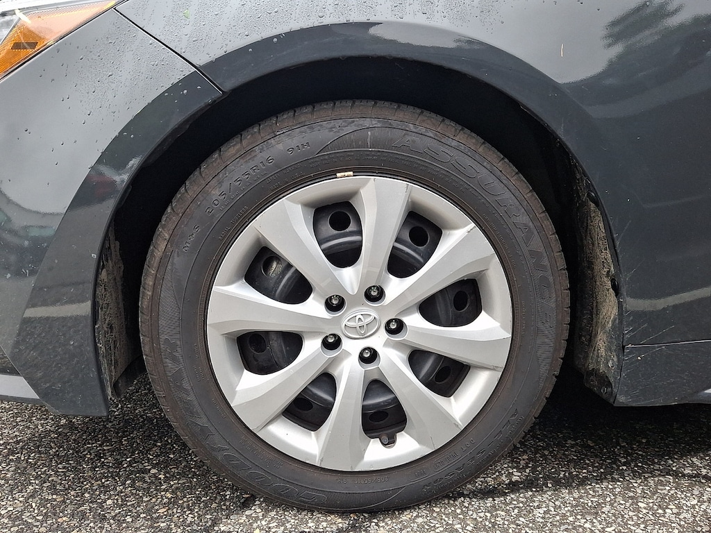 Used 2024 Toyota Corolla LE Sedan