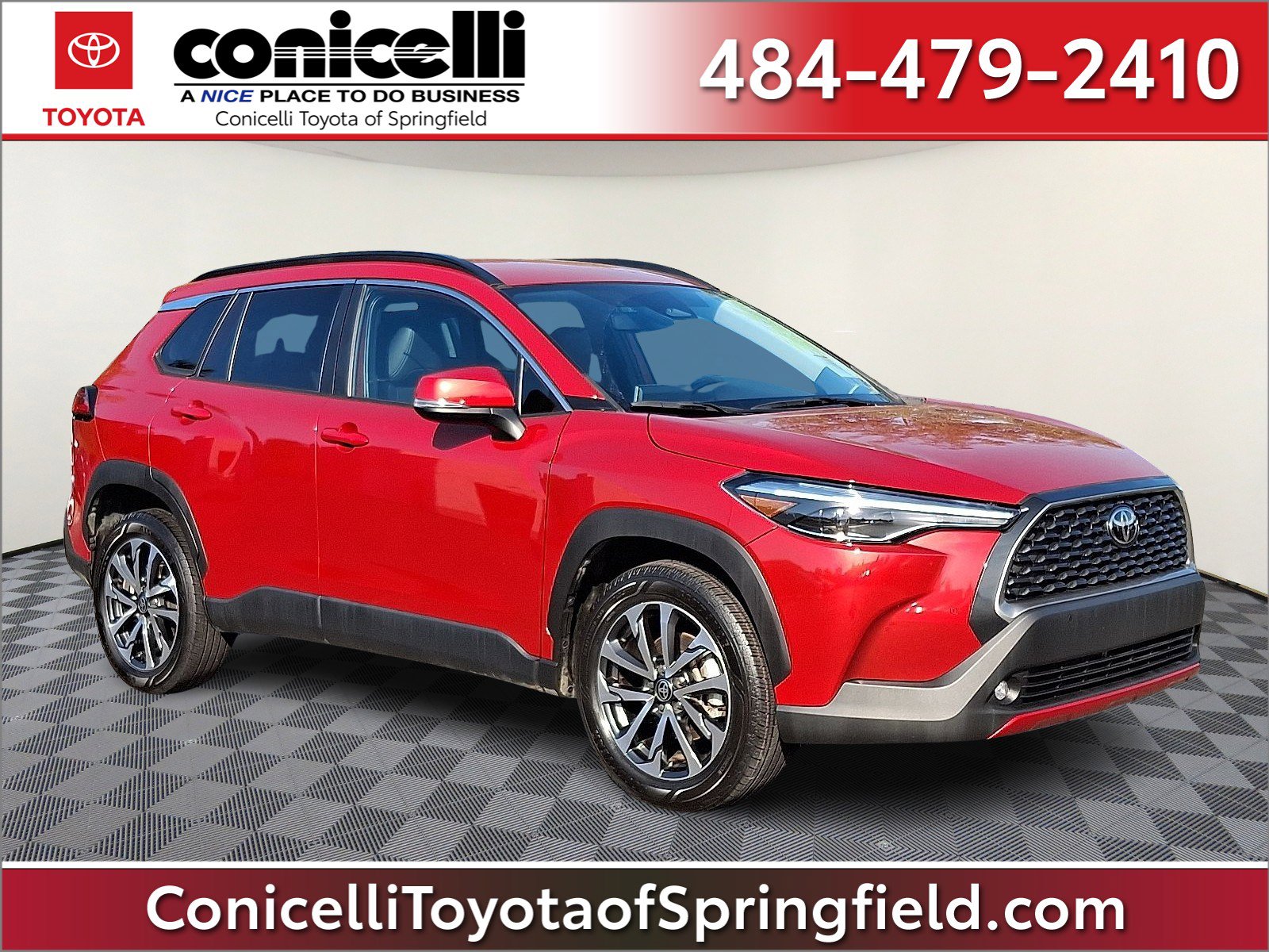 2024 Toyota Corolla Cross XLE's photo