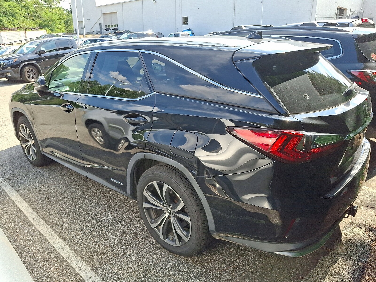 2019 Lexus RX 450hL Premium photo 3