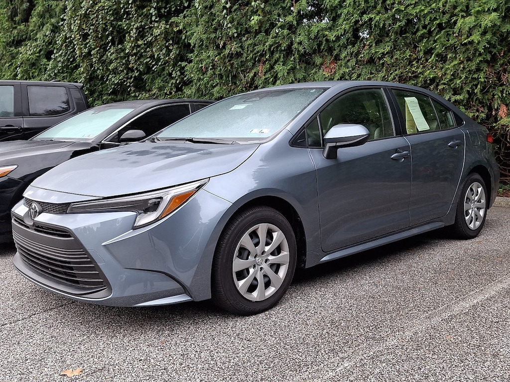 Used 2026 Toyota Corolla LE Sedan