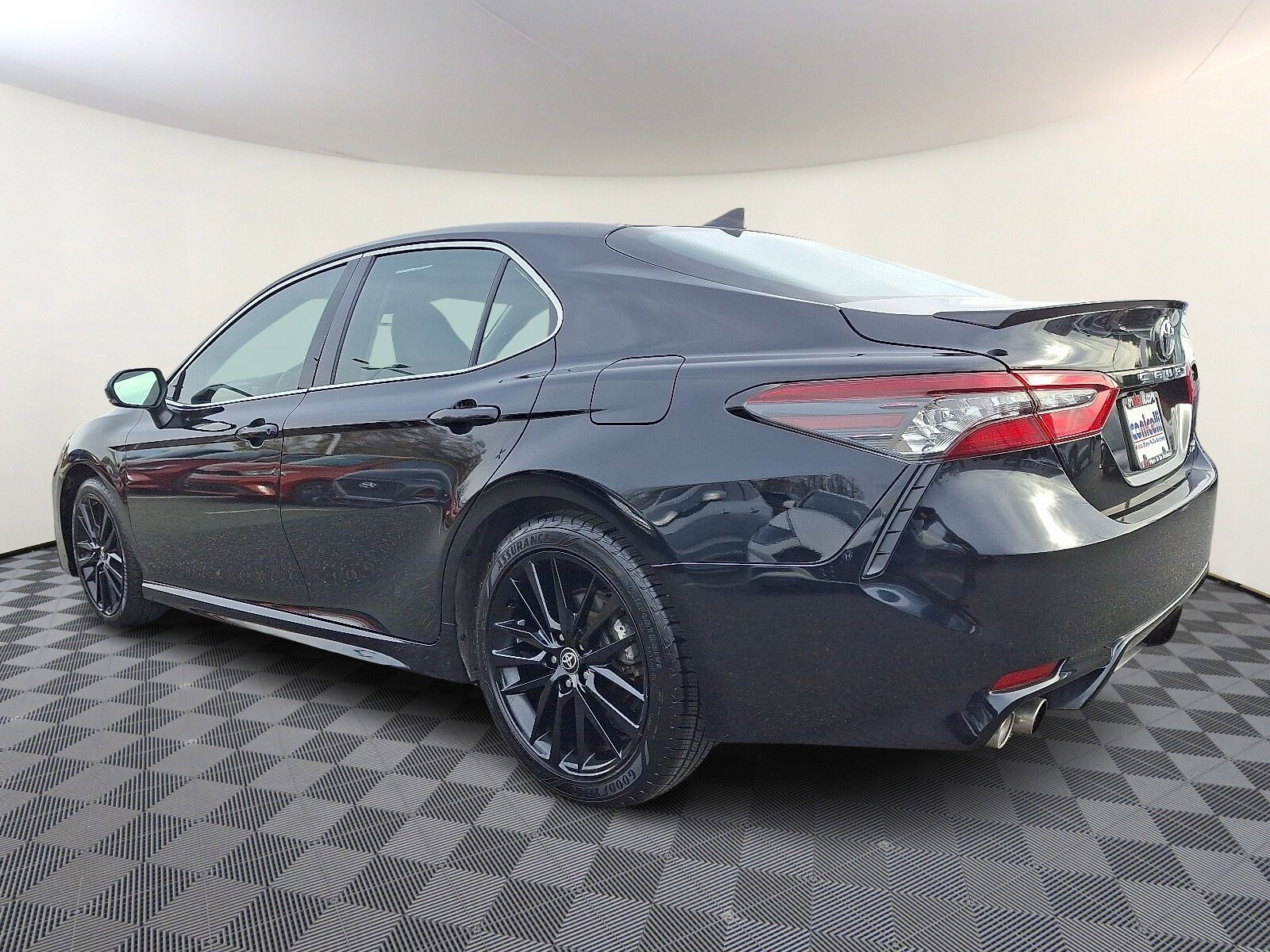 2023 Toyota Camry XSE photo 4