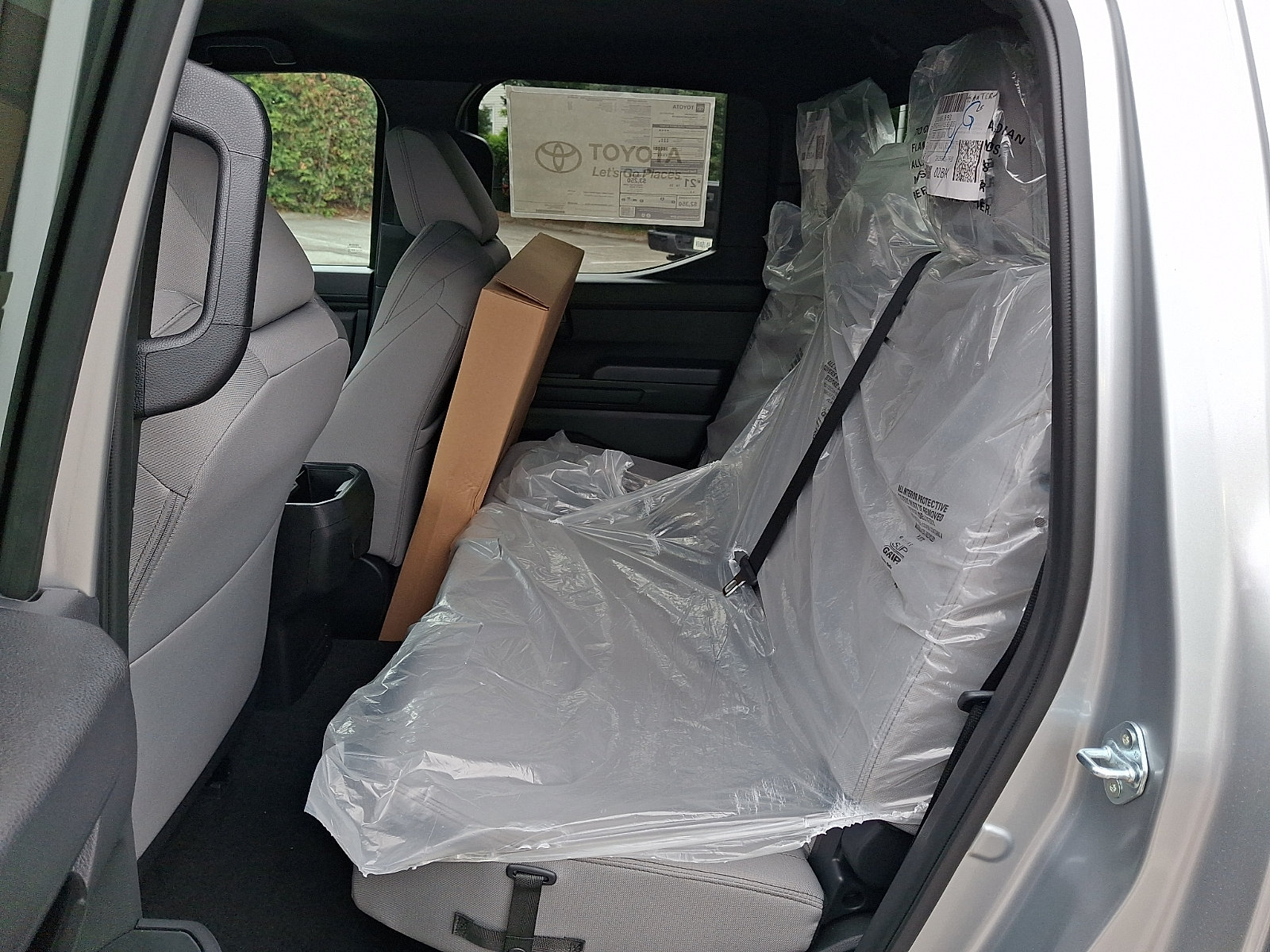 2026 Toyota Tacoma SR5 - Photo 10