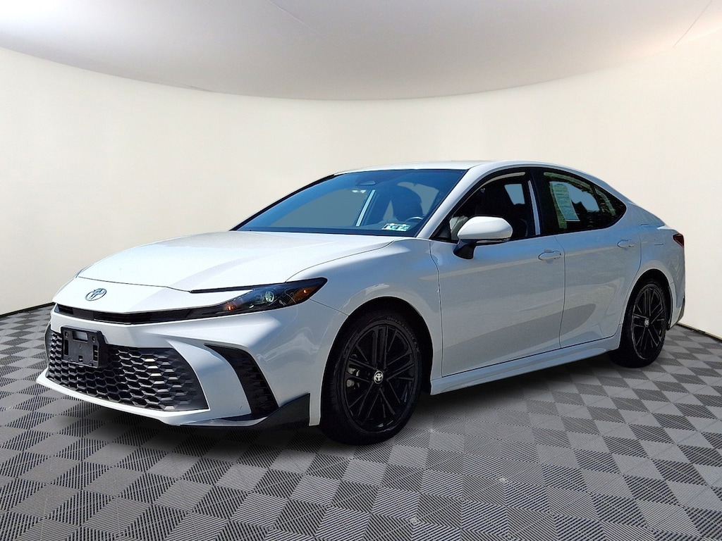 Certified 2025 Toyota Camry SE Sedan